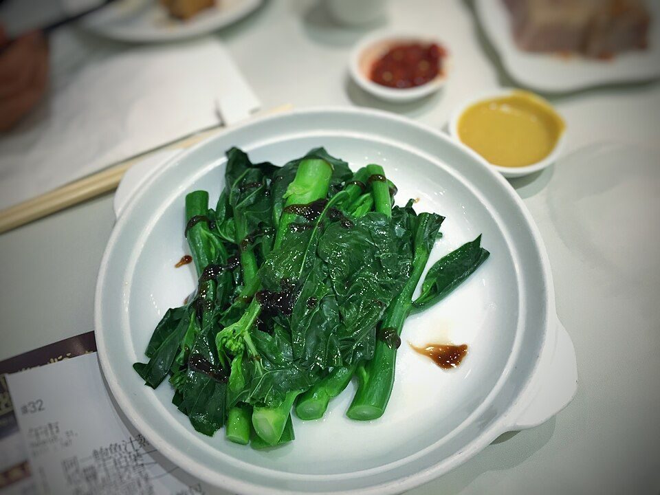 Broccoli with Garlic Sauce